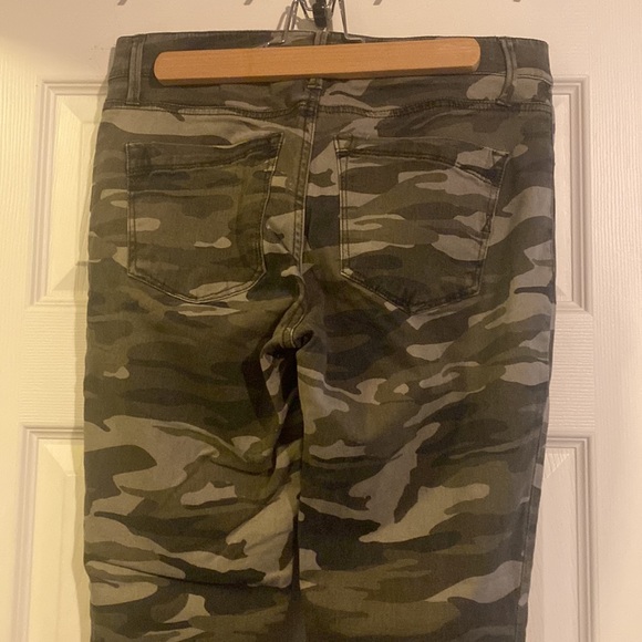 NWT Express Ankle Legging Mid Rise stretch camo - Picture 5 of 5
